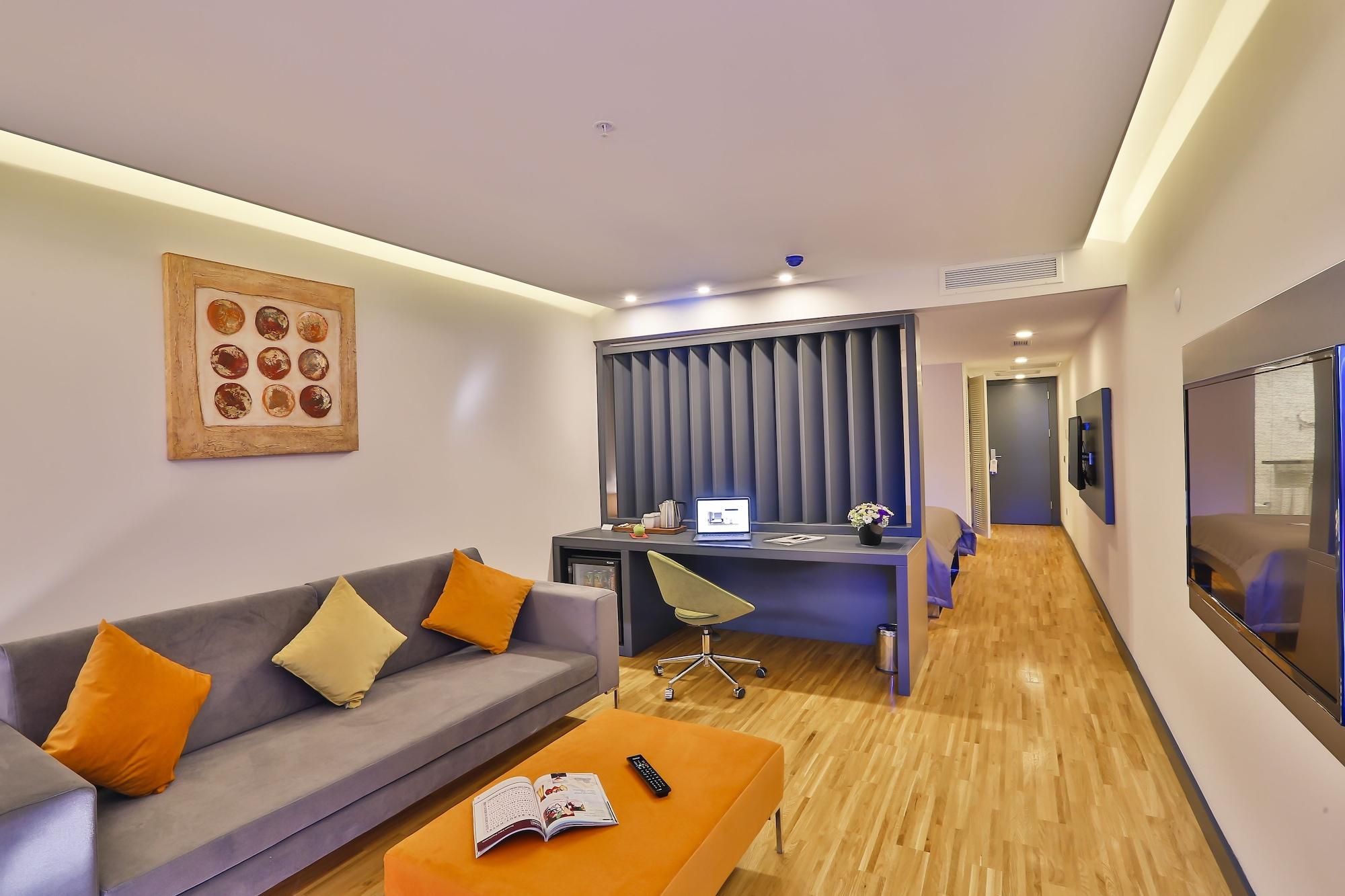 Business Life Hotel Истанбул Екстериор снимка