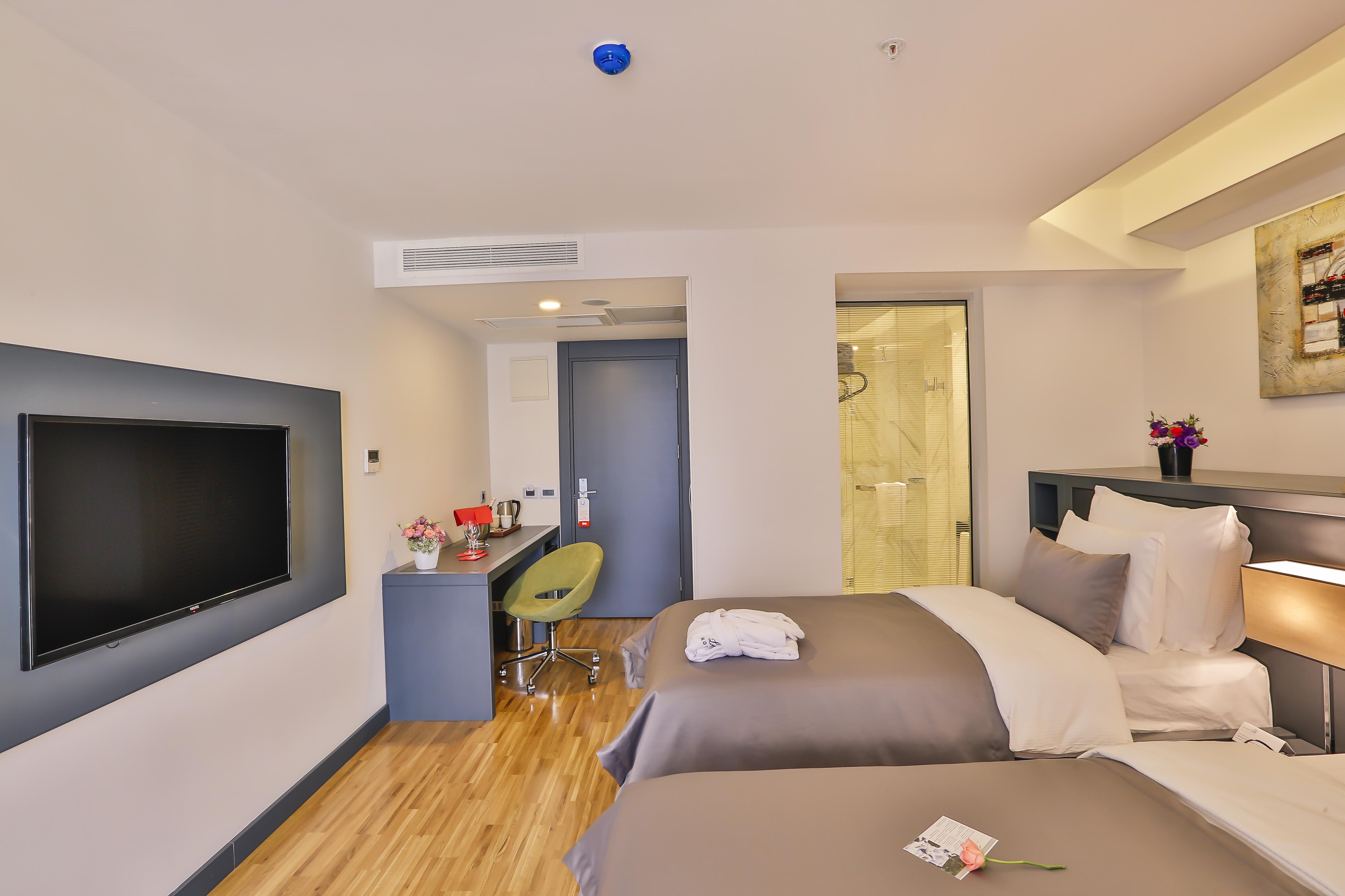 Business Life Hotel Истанбул Екстериор снимка