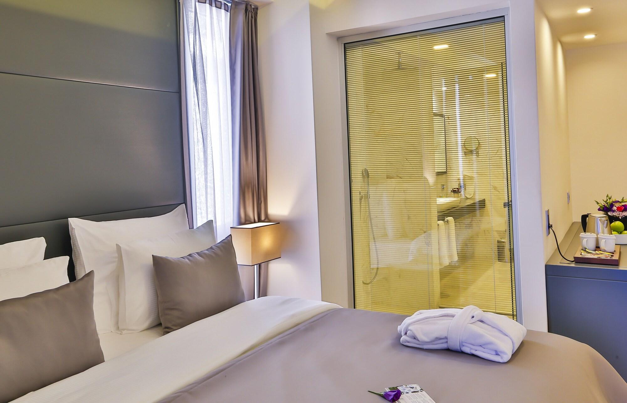Business Life Hotel Истанбул Екстериор снимка